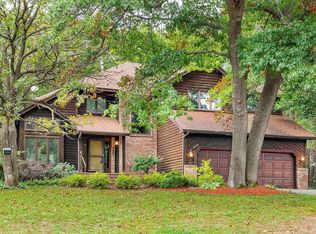 12713 Killdeer St NW, Coon Rapids, MN 55448