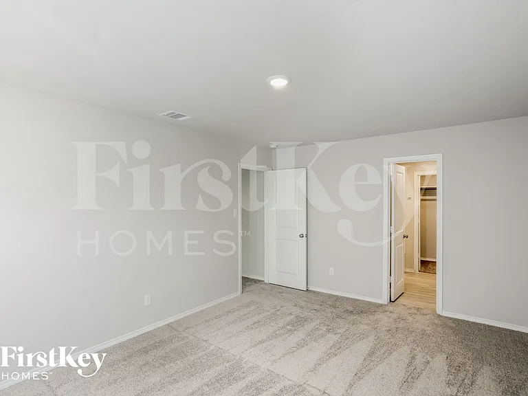 6441 Cotton Rdg — Photo 7