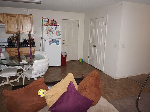 4th image of 8440 James Taylor Ln