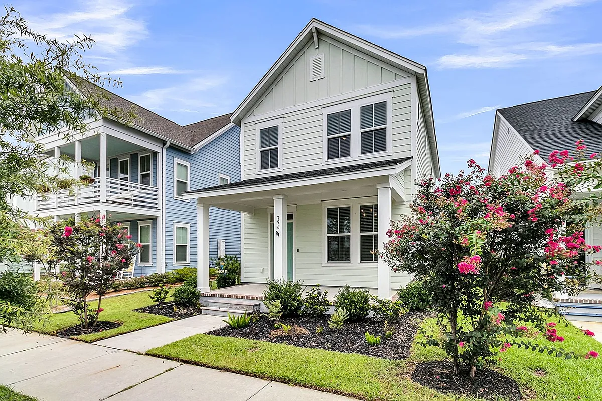 Building Photo - 396 Ripple Park Dr
