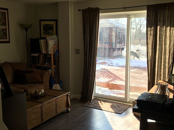 5th image of 1660 Woodfield St
