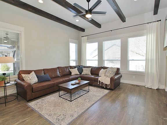 4th image of 7936 S Desert Ridge Ave