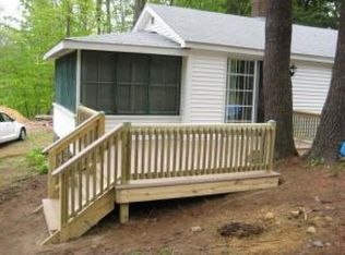 19 Lake View Dr, Strafford, NH 03884