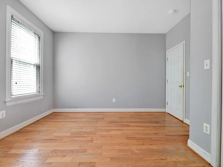 3415 Brown St NW — Photo 40