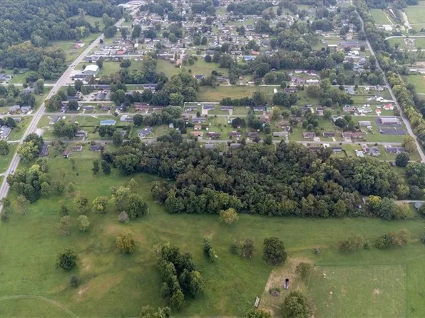 Williams Hwy, Williamstown, WV 26187