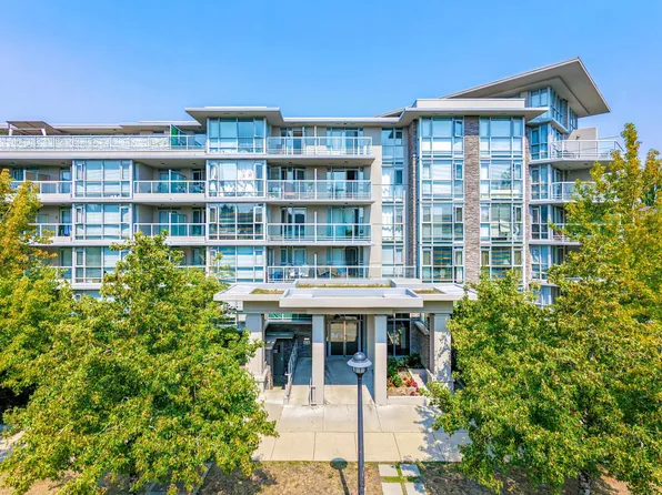 9373 Hemlock Dr #322, Richmond, BC V6Y 4K6