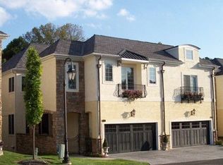 12 Breyer Ct #12C, Elkins Park, PA 19027