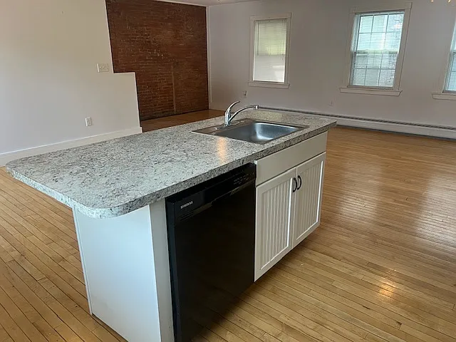 93 Main St #3 — Photo 9