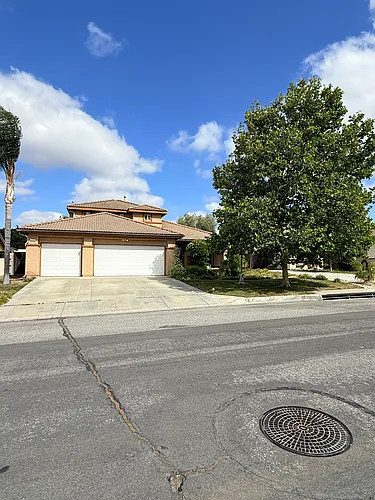 33704 E Harvest Way Photo 1