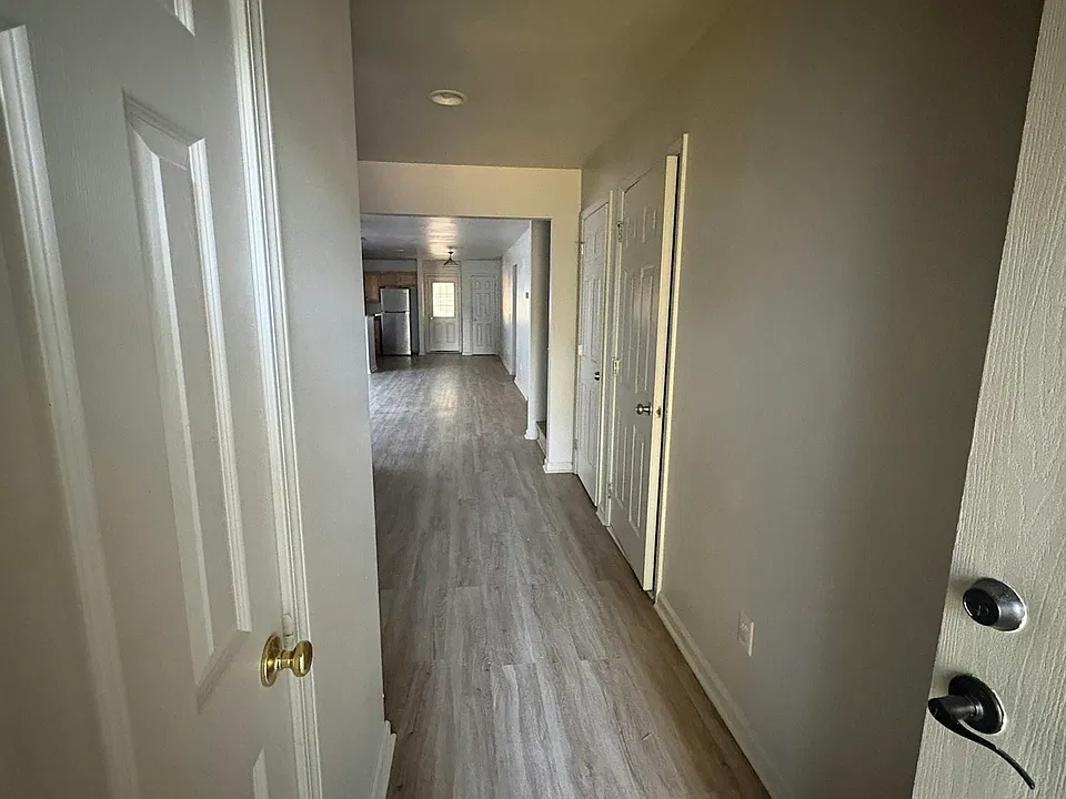 218 Wildberry Ln