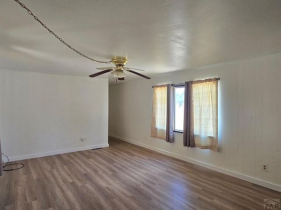 2nd image of 733 Vine Ave