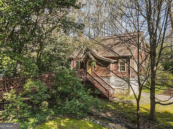 2nd image of 335 Winnona Dr