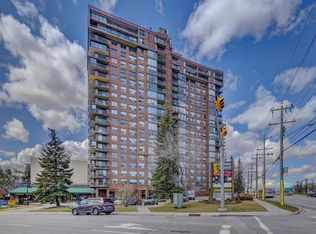 145 W Point Dr NW #1501, Calgary, AB T3B 4W1