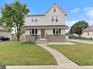 128 7th Ave, Glendora, NJ 08029