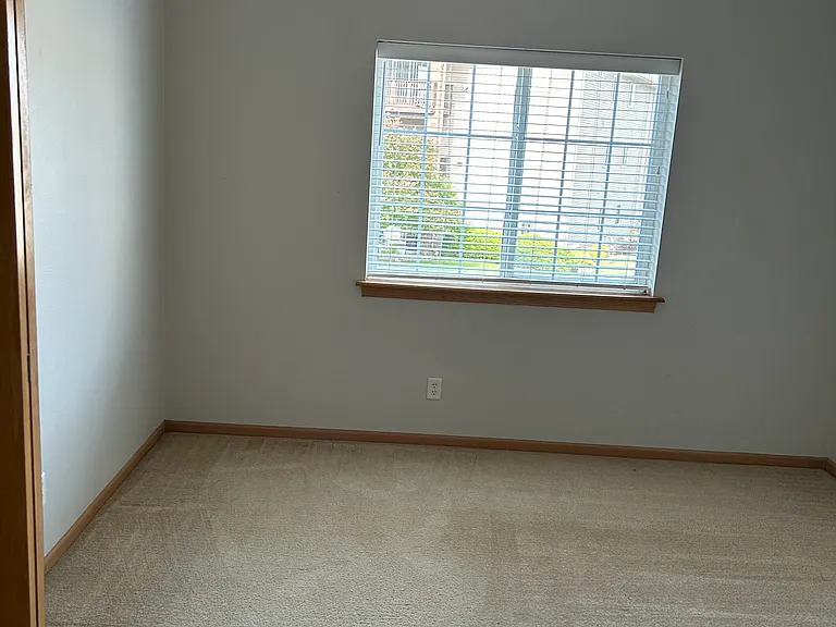 560 Kansas Ave #7 — Photo 20