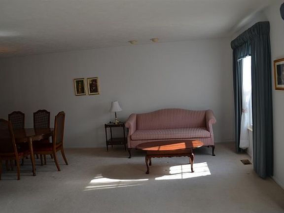 5th image of 6365 Braxton Pl