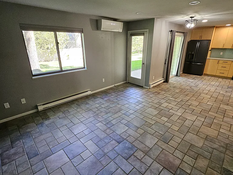 3500 Rolling Green Dr #B4 — Photo 22