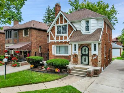 18636 Santa Barbara Dr, Detroit, MI, 48221