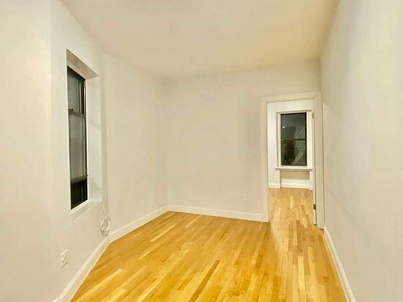 5th image of 226 W 25th St APT 4FW