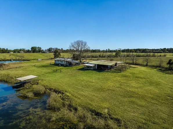 10802 County Road 203, Plantersville, TX 77363