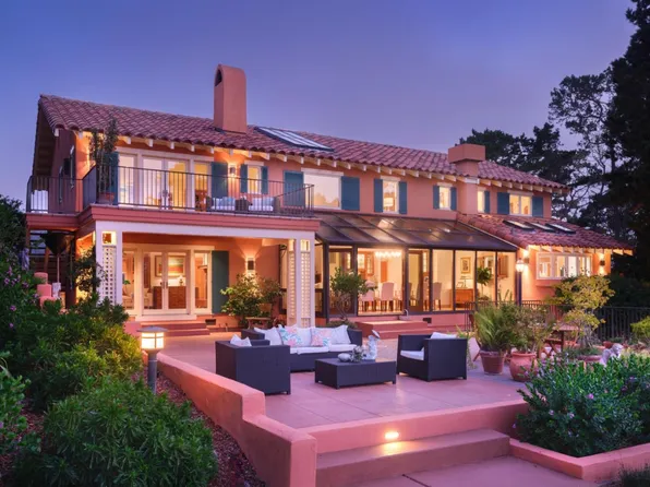 565 Aguajito Rd, Carmel, CA 93923