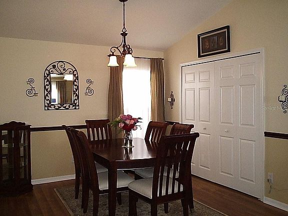 5th image of 14936 Deer Meadow Dr