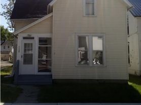 1126 Degroff St, Fort Wayne, IN