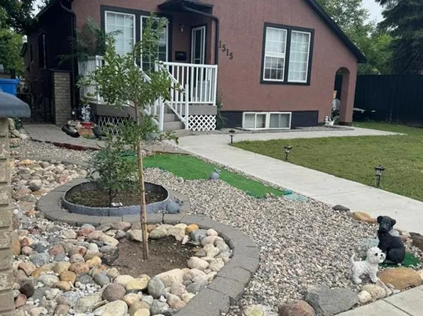 1515 2nd STREET, Estevan, SK S4A 0M7