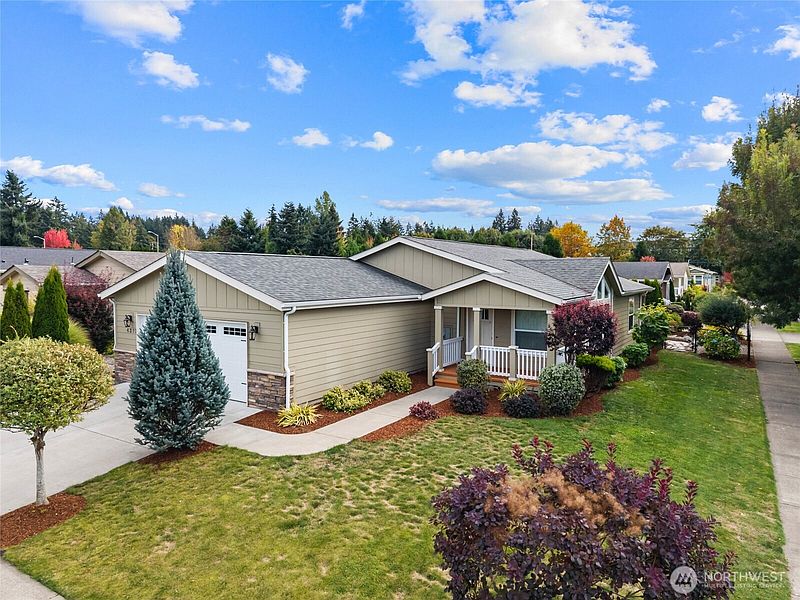 3rd image of 4273 35th Avenue SE