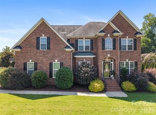 5508 Tillery Ln, Gastonia, NC 28056
