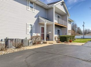 1114 Ingalls Ave APT 5B, Joliet, IL 60435