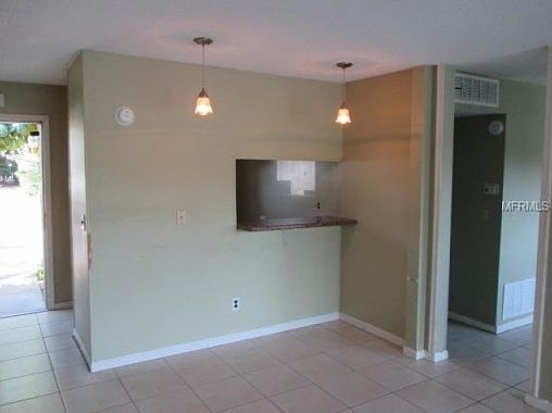 5th image of 10423 Carrollbrook Cir APT 103