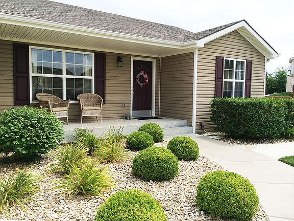 2nd image of 528 Haventon Ct