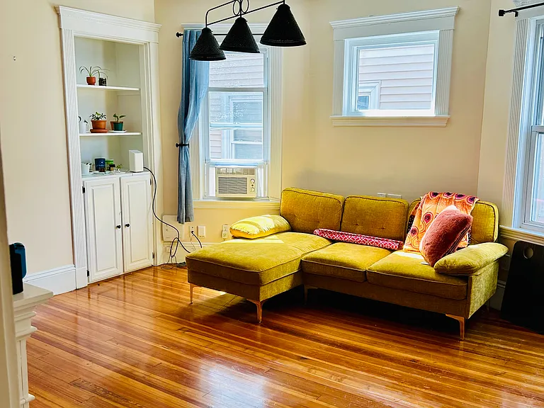 85 Draper St #2 — Photo 21