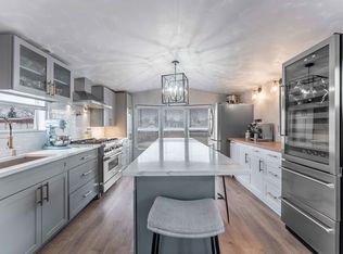 106 8th Ave, Bartlett, IL