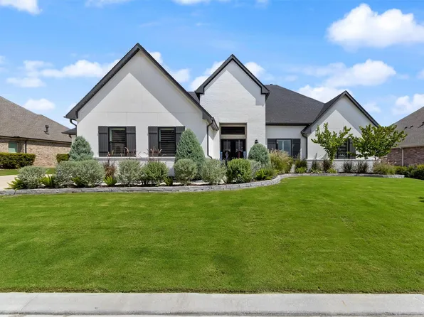 9776 Greenridge View Dr, Willis, TX 77318