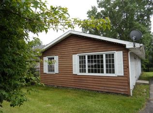 28W575 Barnes Ave, West Chicago, IL 60185