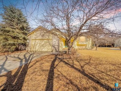 3700 E 42nd St, Sioux Falls, SD, 57103