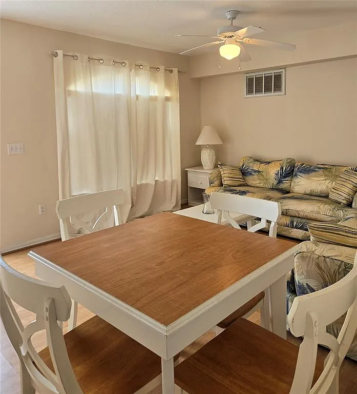 Building Photo - 223 Washington Palm Loop #B