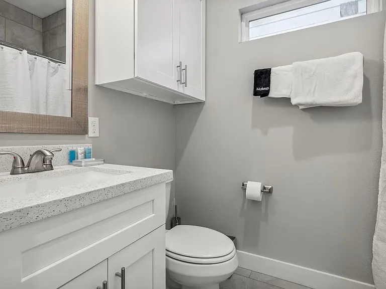 2502 Sam Wilson St — Photo 8
