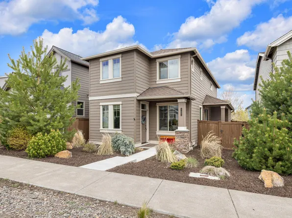 61082 SE Sydney Harbor Dr, Bend, OR 97702