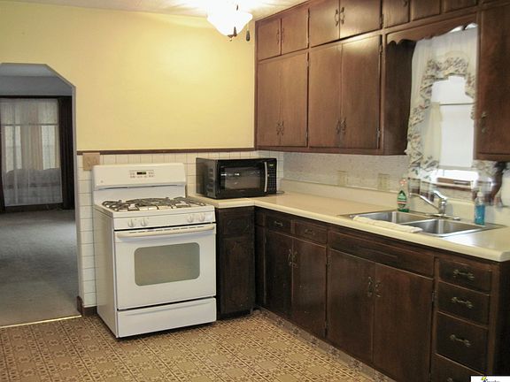 5th image of 5424 S 48th Ave