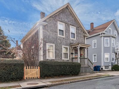 198 Arnold St, New Bedford, MA, 02740