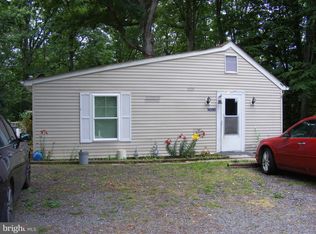 29324 Raccoon Ford Rd, Burr Hill, VA 22433