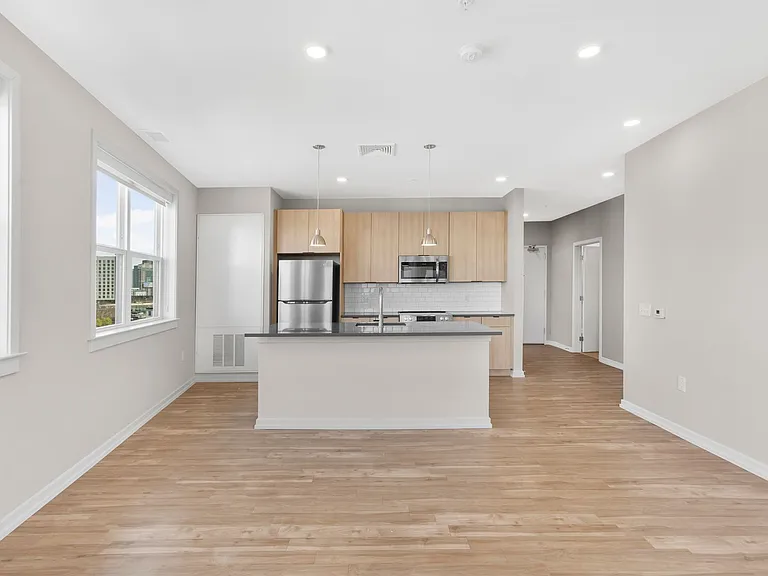 The Keystone Apartments — Photo 163