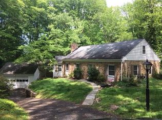 330 Millbank Rd, Bryn Mawr, PA 19010