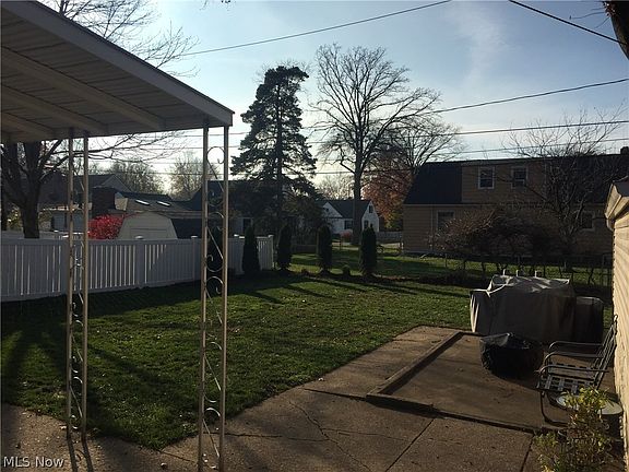 2nd image of 134 Englewood Dr