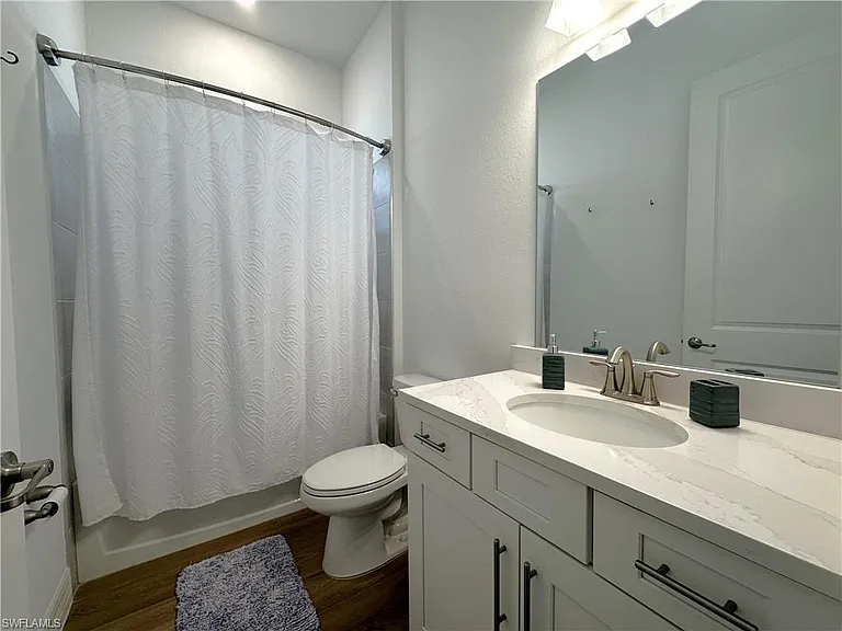 13533 Blue Bay Cir — Photo 26