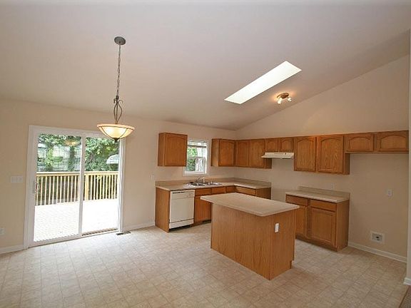 4th image of 1099 Csokasy Ct