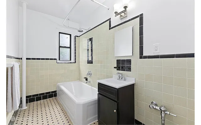 Sold by Douglas Elliman | media 6